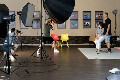 用相機溫暖軍旅人生——靜安區“溫度海上”軍人主題攝影服務專題報道